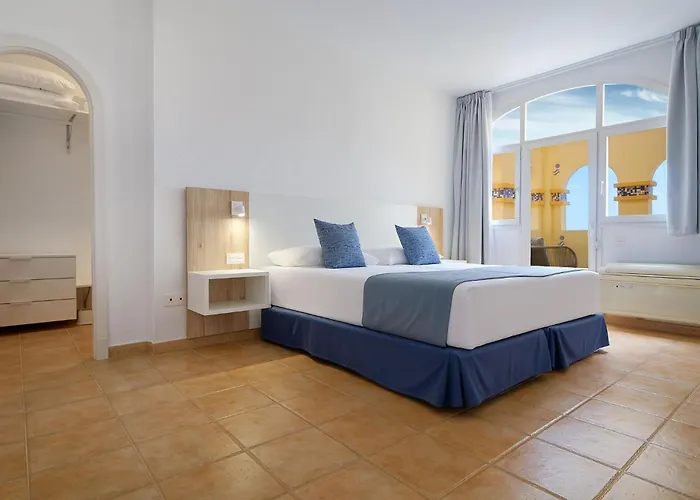 Апарт-отель Sport Monte Feliz - Powered By Playitas Плайя-дель-Агила