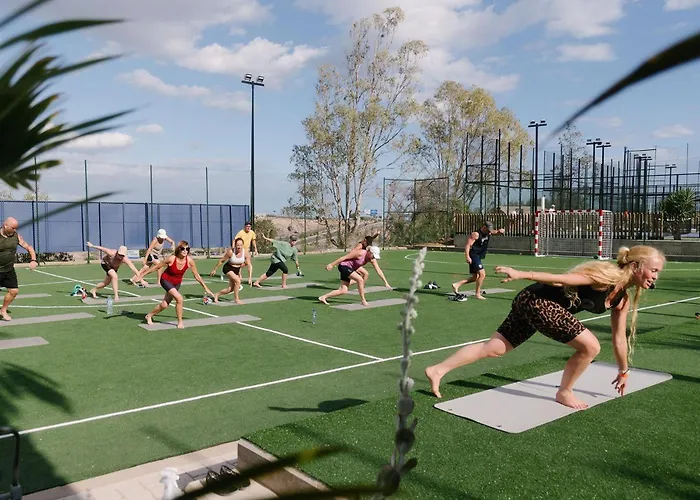 Апарт-отель Sport Monte Feliz - Powered By Playitas