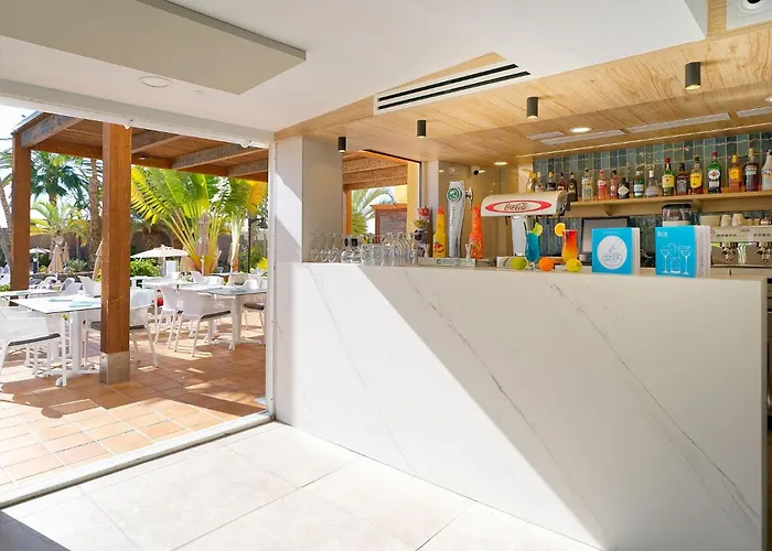 Апарт-отель Sport Monte Feliz - Powered By Playitas Плайя-дель-Агила