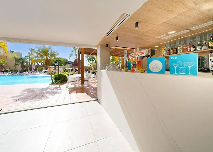 Апарт-отель Sport Monte Feliz - Powered By Playitas 3*