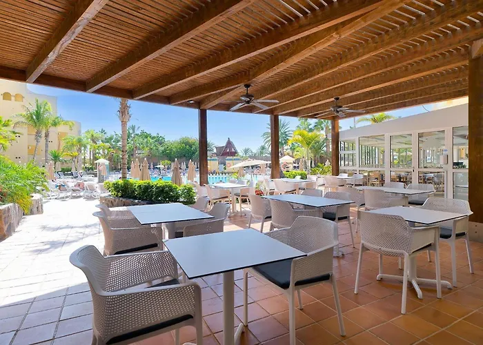 Апарт-отель Sport Monte Feliz - Powered By Playitas Плайя-дель-Агила